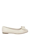 Ferragamo Woman Ballet Flats Beige Size 6 Leather In Sand