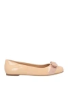 Ferragamo Low-cut Varina Shoes With Refined Craftsmanship In Brown