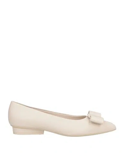 Ferragamo Woman Ballet Flats Ivory Size 7.5 Leather In White