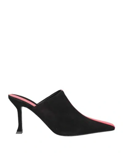 FERRAGAMO FERRAGAMO WOMAN MULES & CLOGS BLACK SIZE 7.5 CALFSKIN