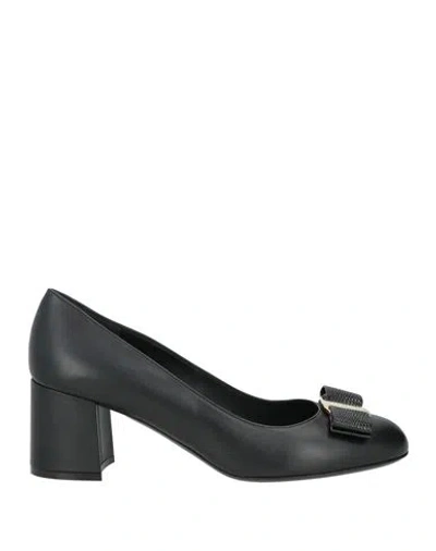 Ferragamo Viva Bow-detailed Lizard-effect Leather Pumps In Black