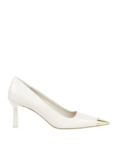 Ferragamo Leather Pumps In White