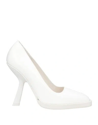 Ferragamo Woman Pumps White Size 9 Calfskin