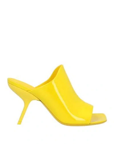 Ferragamo Era Patent Leather Mules In Yellow