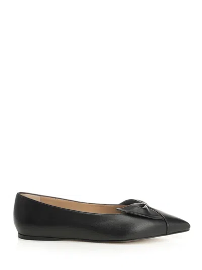 Ferragamo Bow Pointed Toe Flat Ballerina Shoes In Black