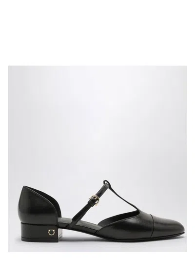 FERRAGAMO WOMEN'S BALLERINA WITH T-STRAP