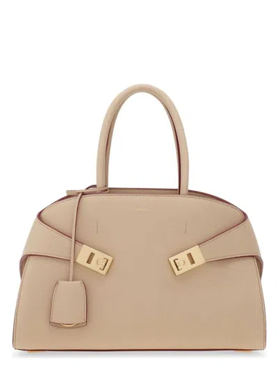 FERRAGAMO WOMEN'S BOLSO TOP HANDLE S BEIGE VIVOS GRANATE