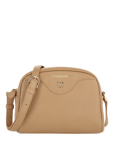 Pre-owned Ferragamo Women's  Eram Crossbody In Camel