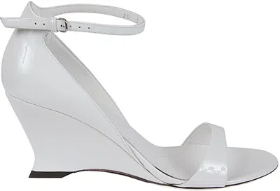 Ferragamo Women's  Sandals White | Size 8 | 01g484
