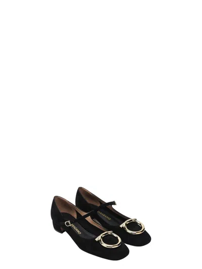 FERRAGAMO WOMEN'S GANCINI HEELED BALLERINA