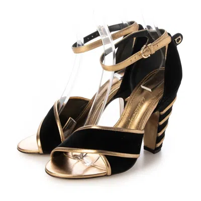 Ferragamo Women's Luxurious Heeled Sandals In Black/gold