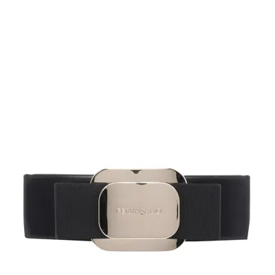 Ferragamo Women New Vara Plate Hair Accessories In Black