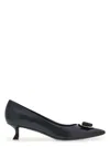 Ferragamo Women's New Vara Plate Low Heel Pump In Nero