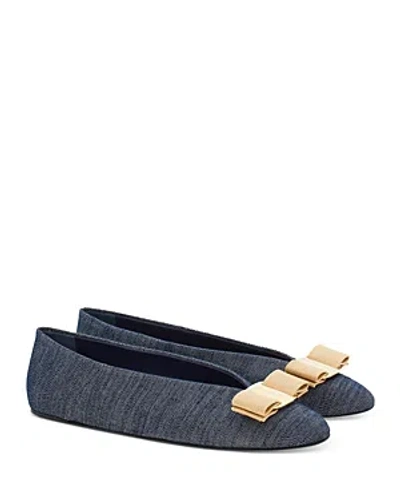 FERRAGAMO WOMEN'S VANNA DENIM BOW BALLET FLATS