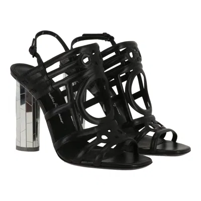 Ferragamo Womens Black Flat