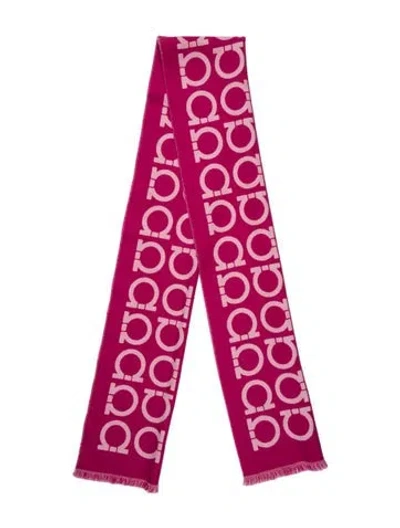 Pre-owned Ferragamo Wool Graphic Print Scarf In Pink