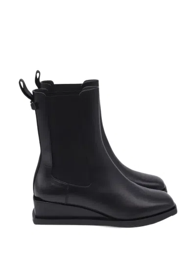 Pre-owned Ferragamo Wyatt Ankle Boots In Black