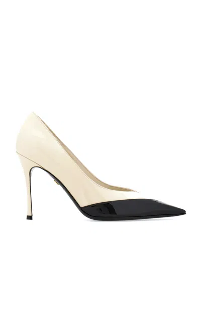 Ferragamo Yasminn Calfskin Leather Pumps In White