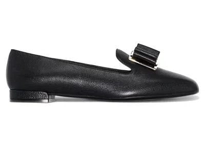 Pre-owned Ferragamo Zaneta Doublebow Moccasins (women's) Sneakers In Black