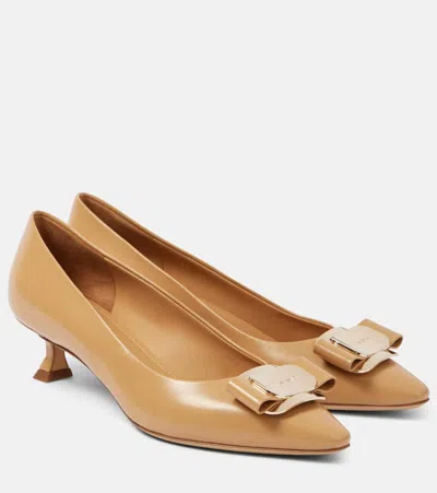 Ferragamo Zelma Leather Bow Kitten-heel Pumps In Light Camel