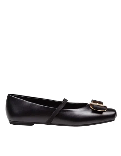 Ferragamo Zina Leather Ballerina Flats, Black