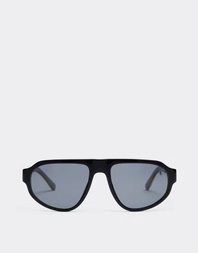 Ferrari Scuderia  0fz6027 Sunglasses In Black And Yellow Acetate With Dark Grey Lenses.
