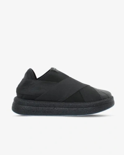 Fessura Foam X Sneaker In Black