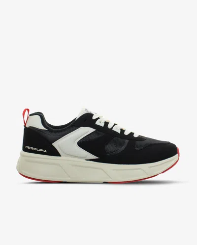 Fessura Walk #03 In Black