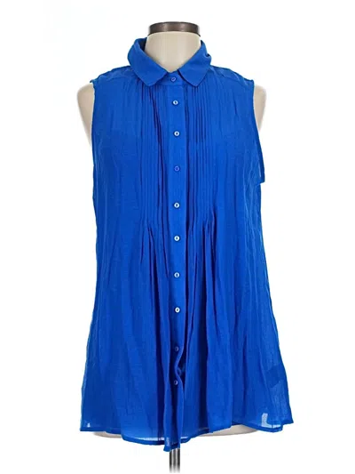 Pre-owned Fever Sleeveless Button Down Shirt In Blue