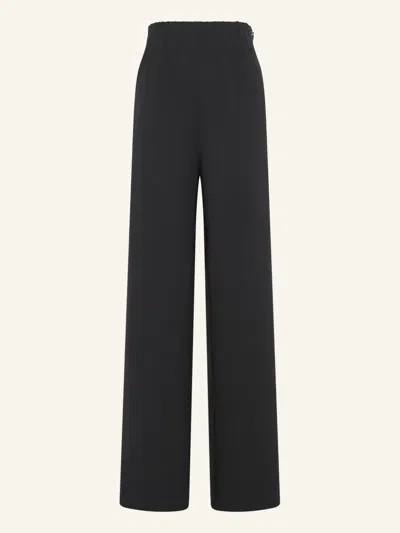 Fforme Maud Hose Mit Geradem Bein In Schwarz