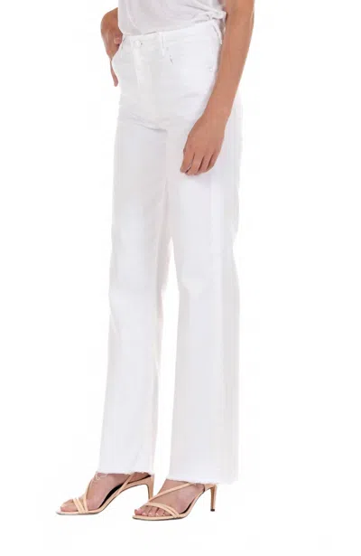 Fidelity Women's Katie Straight Leg Jeans In Magnolia In White