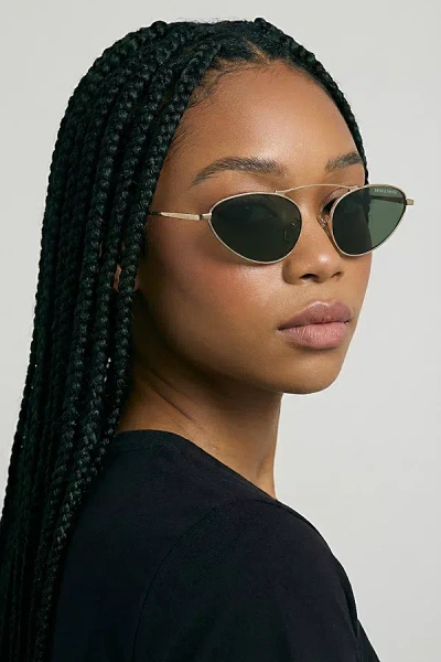 Fifth & Ninth Daphne Cat-eye Polarized Sunglasses In Green/gold, Women's At Urban Outfitters