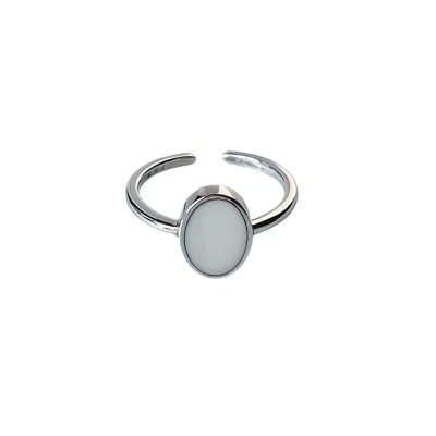 Fihr Collection Women's Silver / White Sterling Silver White Agate Ring In Metallic