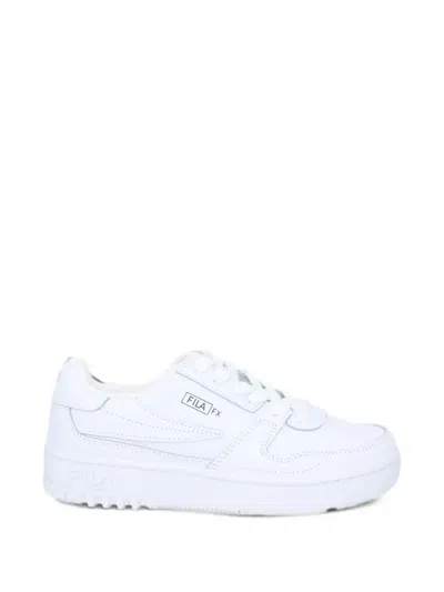 Fila Fxventuno Logo-detail Sneakers In White