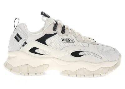 Pre-owned Fila Ray Tracer Tr 2 (women's) Sneakers In Gardenia/dove/black