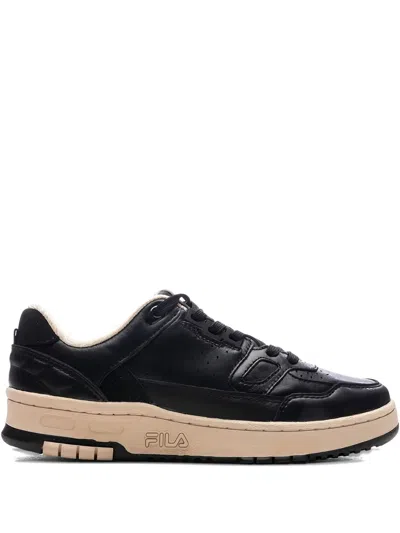 Fila Rissmo Low Lux Sneakers In Black