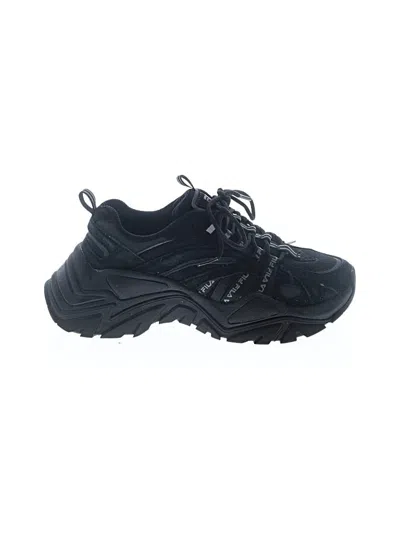 Pre-owned Fila Sneakers In Black