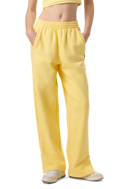 Fila X Hailey Baggy Sweatpants In Popcorn