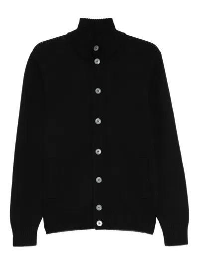 Fileria Buttoned Cardigan In Black
