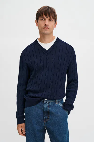 Filippa K Braided Cotton V-neck Sweater In Blue