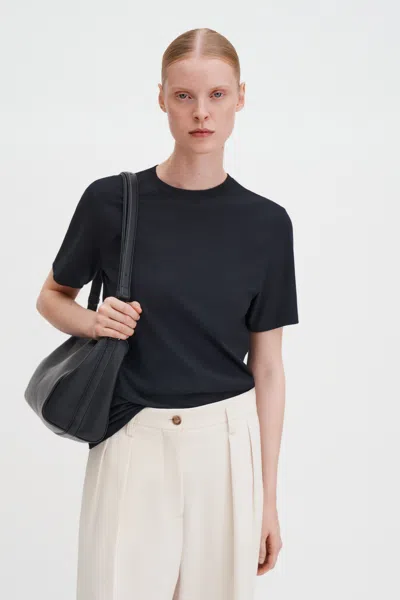Filippa K Filippa Tee In Black