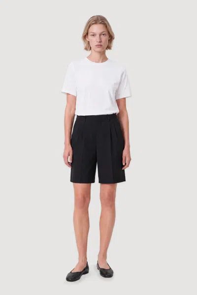 Filippa K Polina Shorts In Black