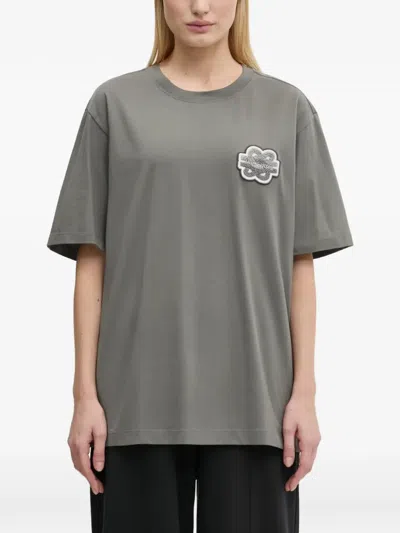Filling Pieces Gowtu Logo-patch T-shirt In Black