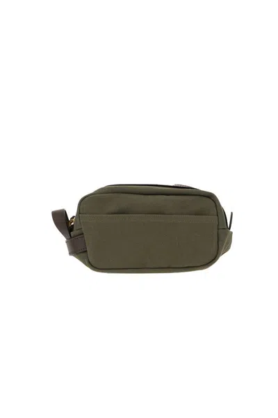 Filson Beauty Case. In Otter Green