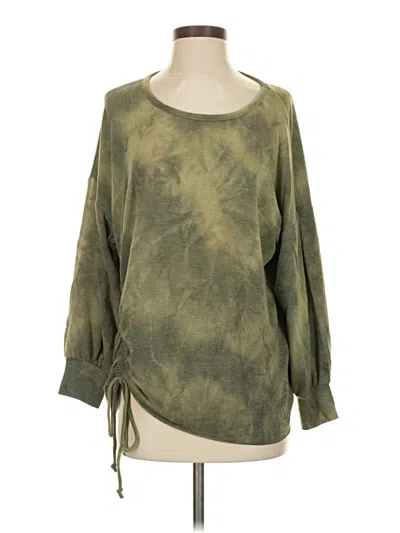Pre-owned Final Touch 3/4 Sleeve T-shirt In Green