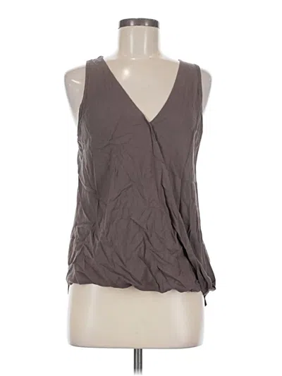 Pre-owned Final Touch Sleeveless T-shirt In Brown