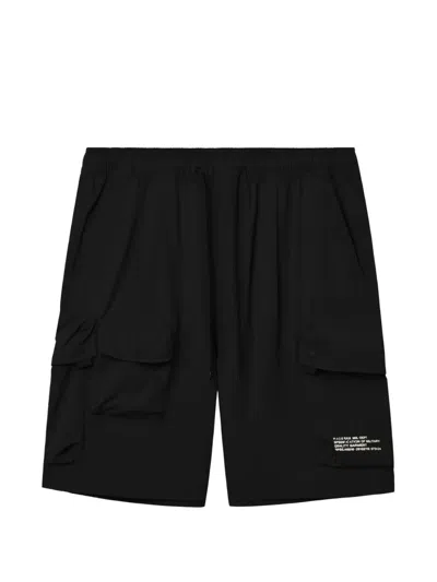 Fingercroxx Cargo Pocket Shorts In Black