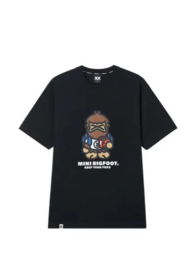 Fingercroxx Graphic T-shirt In Black