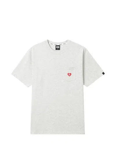 Fingercroxx Heart-patch Pocket T-shirt In Grey
