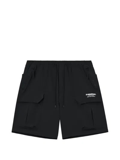 Fingercroxx Pocket Drawstring Shorts In Black
